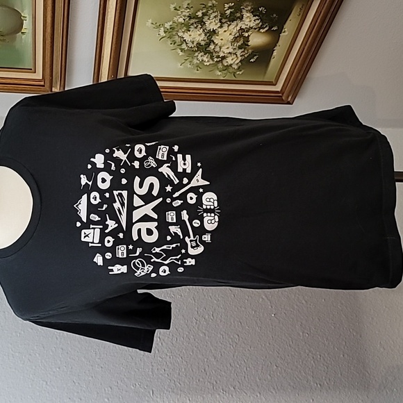 AXS Denver area black tee size large music concert mountains - Picture 2 of 10